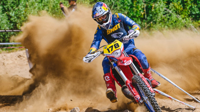   Benjamín Herrera ganó una nueva fecha del Enduro FIM Chile 