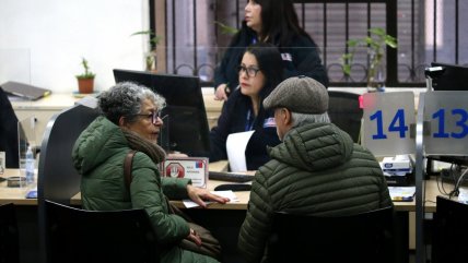   Piensa en Grandes: El manual de beneficios del Estado para las personas mayores 