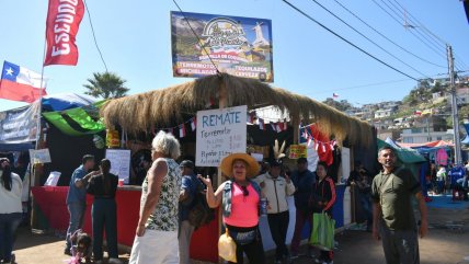   La Pampilla: Fonderos rematan sus productos en el último día de Fiestas Patrias 