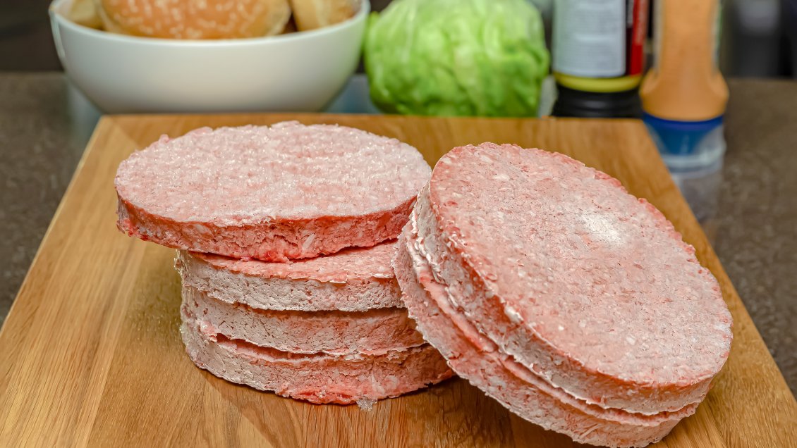 Hombre murió apuñalado al intentar separar dos hamburguesas congeladas