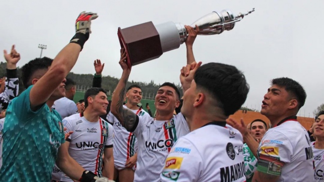   Lota Schwager gritó campeón y selló su ascenso a Tercera División A 