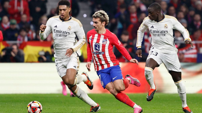 Atlético de Madrid y Real Madrid se enfrentan en el derbi
