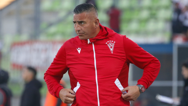   Santiago Wanderers informó la salida de Jaime García de la banca técnica 