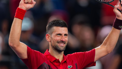   Djokovic regresó a las canchas con una victoria en el Masters de Shanghái 