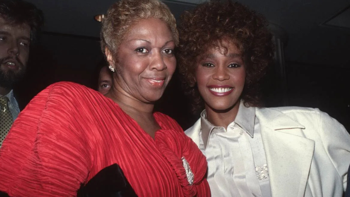 Cissy Houston, madre de Whitney Houston, muere a los 91 años