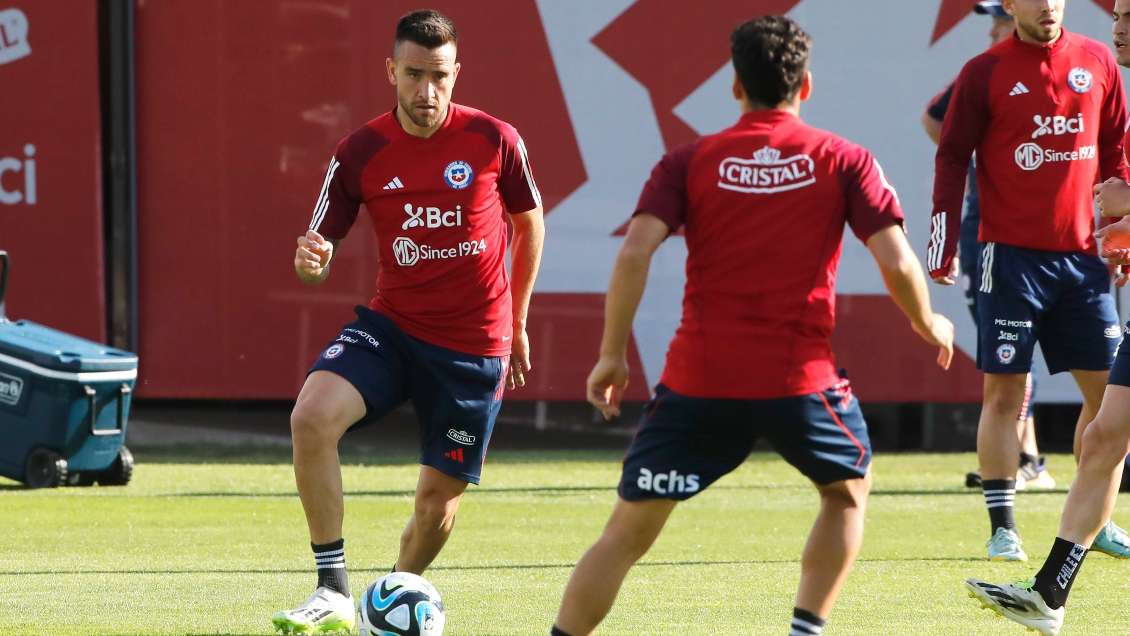 Gareca probó zaga con Maripán, Kuscevic y Zaldivia pensando en Brasil