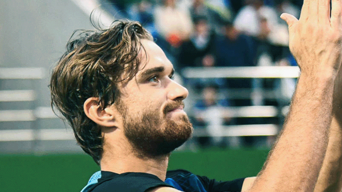 El checo Machac borró a Carlos Alcaraz del Masters de Shanghai