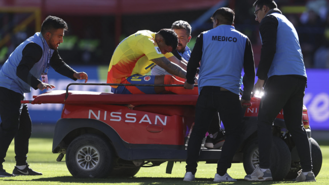 Roger Martínez se lesionó y encendió las alarmas en Colombia de cara al duelo con Chile