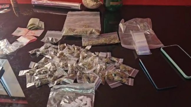 Múltiples allanamientos por droga en Puente Alto dejaron nueve detenidos