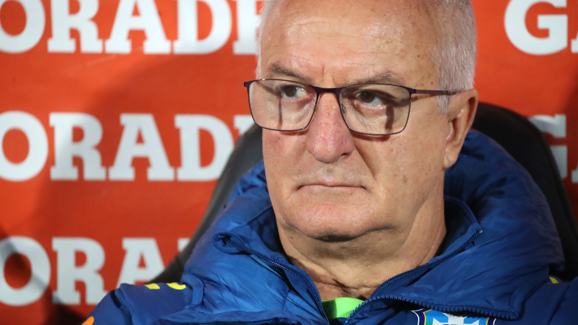 [VIDEO] Dorival Júnior tuvo un gesto con Jorge Valdivia