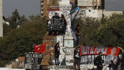   Encuesta: El 91% de los chilenos ve mucha polarización a cinco años del estallido 