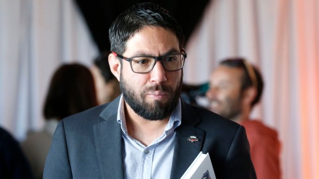 Matías Camacho acusó un 