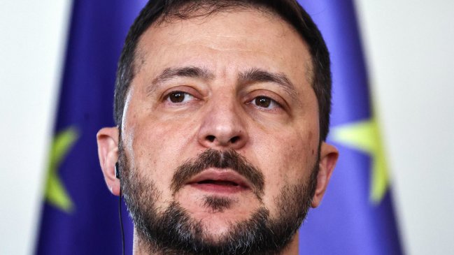 Más del 50% de los ucranianos expresa su confianza en Zelenski, según encuesta