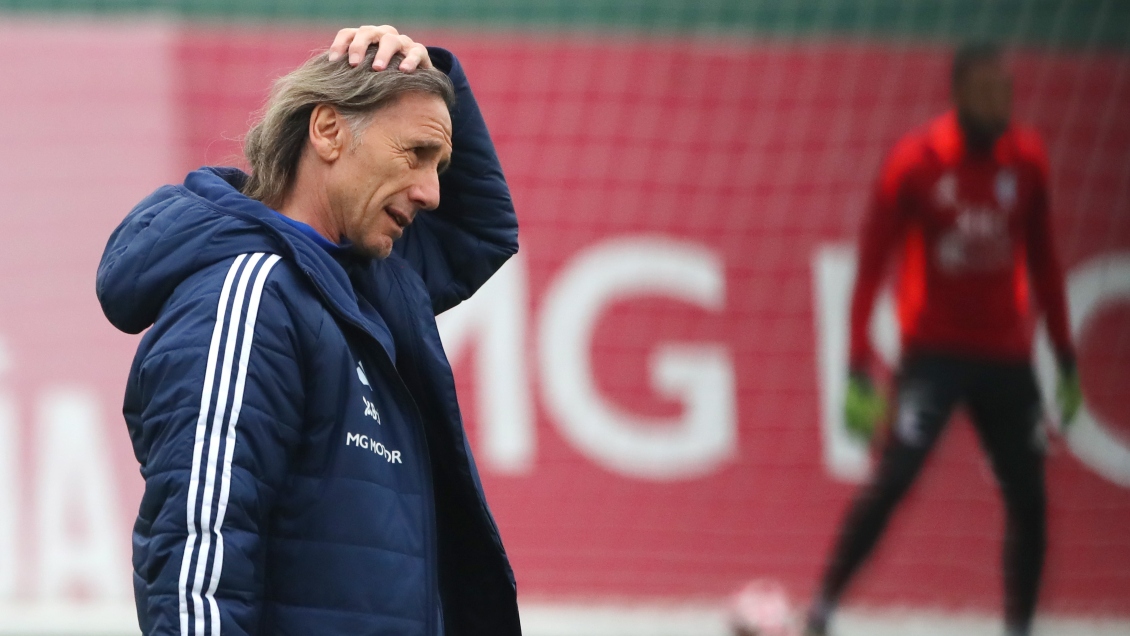 La selección chilena vive horas clave luego de la derrota de Colombia