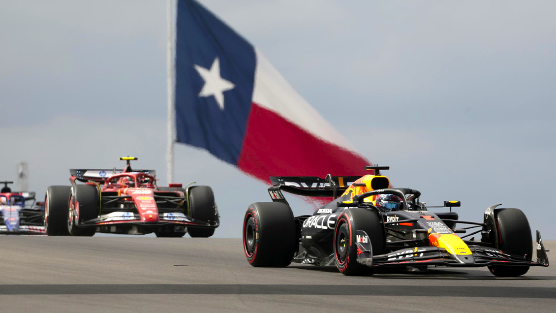 Carlos Sainz lideró los libres del GP Austin para mantener por delante a Ferrari