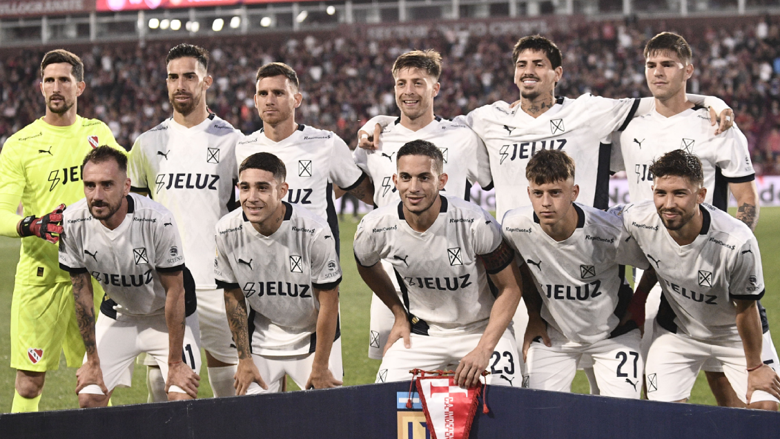 Independiente tuvo a Felipe Loyola como titular en su victoria frente a Lanús