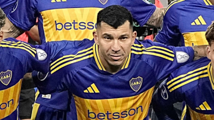   Gary Medel entró en la primera citación de Gago como DT de Boca Juniors 