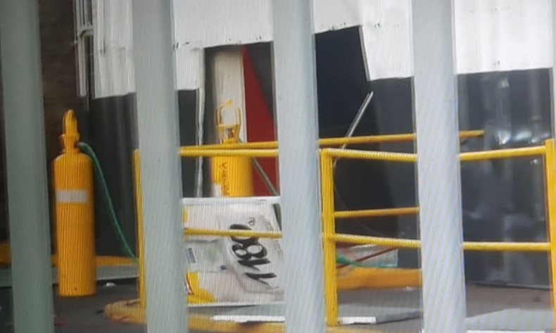 Delincuentes intentaron robar cajero automático en Cerrillos