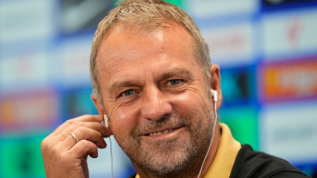 Hansi Flick y duelo ante Real Madrid: Debemos ser compactos y no dejar espacios