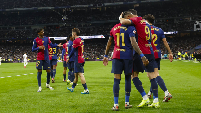 FC Barcelona aplastó en el Clásico a Real Madrid para mantenerse líder en La Liga