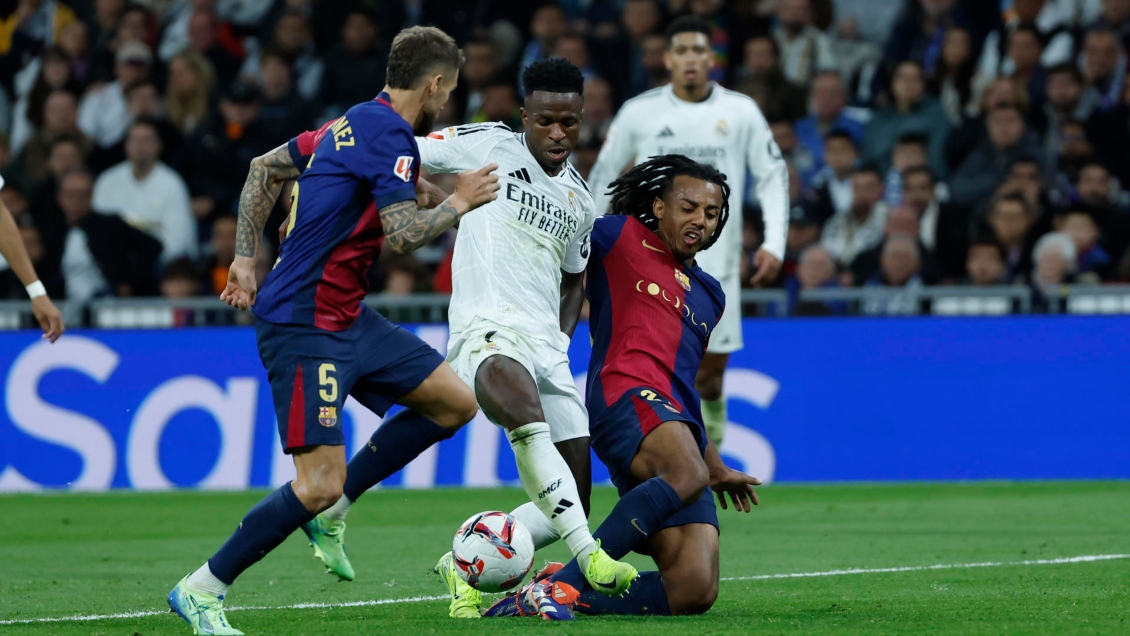 Vinicius por insultos racistas a jugadores de Barcelona: Todo mi apoyo a Lamine, Ansu y Raphinha