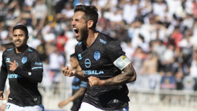 Larrivey sobre posible regreso a la U: Si se da estaré feliz y si no, agradecido por lo vivido