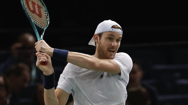 Nicolás Jarry se rindió ante la potencia de Alcaraz y dijo adiós a París-Bercy