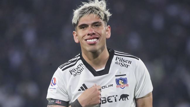 Carlos Palacios destaca en la citación de Colo Colo para el crucial duelo ante Iquique