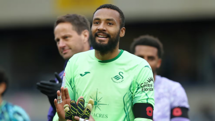   Vigouroux fue titular en victoria de Swansea City sobre Oxford United 