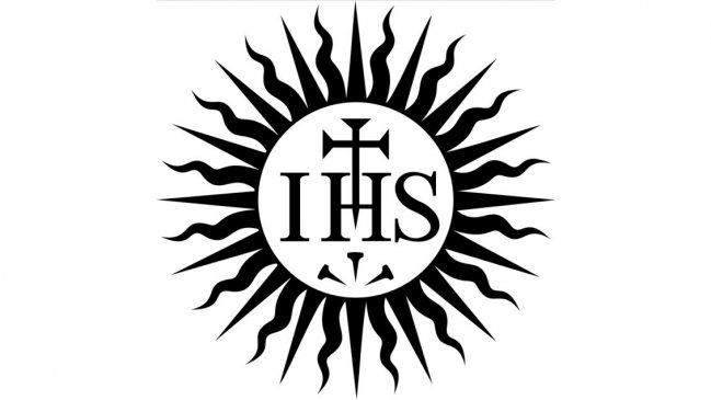 Tribunal también desestimó denuncia de abuso contra cura jesuita Alejandro Longueira