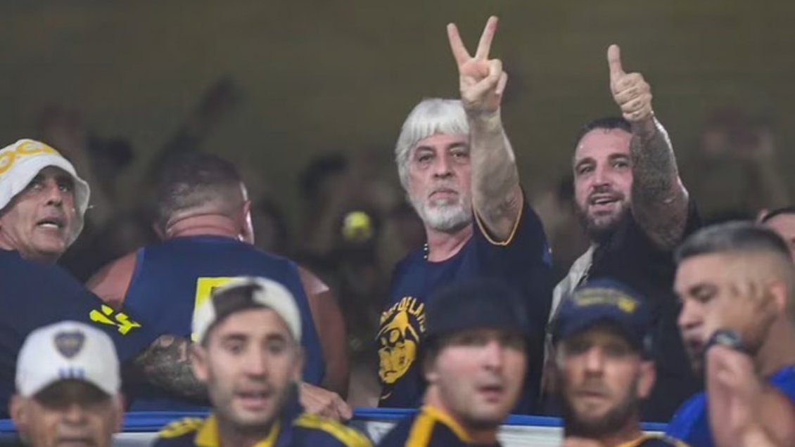 Gobierno argentino restringió a líder de la barra de Boca Juniors a asistir a eventos deportivos
