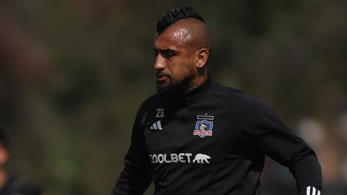 Colo Colo volvió a los trabajos con Arturo Vidal incluido