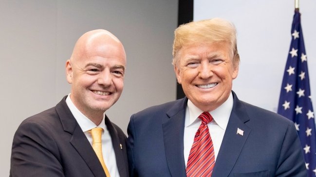 Gianni Infantino felicitó a Donald Trump por su triunfo en las presidenciales