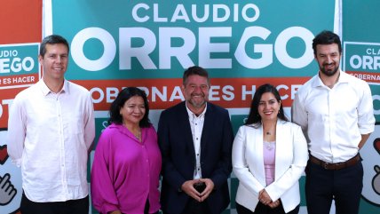 Claudio Orrego refuerza su campaña con alcaldes y pone a Vodanovic de generalísimo