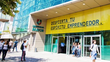   Superintendencia de Educación multó a la Universidad Mayor por lucrar 