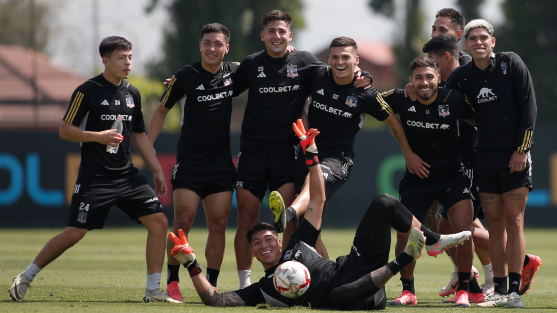 ¿Con mensaje a la U? La publicación de Colo Colo a dos días de la definición del torneo