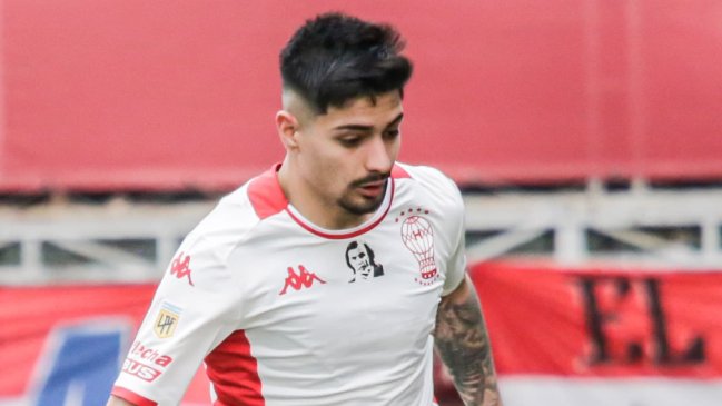 Williams Alarcón apareció en lista de citados para duelo de Huracán e Independiente