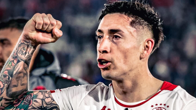 Rodrigo Echeverría abandonó ovacionado el duelo de Huracán e Independiente