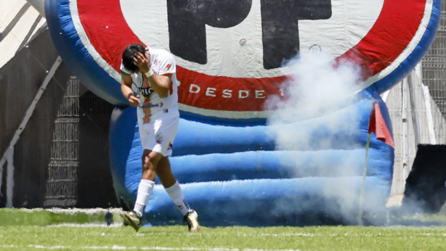 Informe arbitral consignó pirotecnia que afectó a Ignacio Pacheco en el La Calera-Cobresal