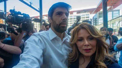 Cathy Barriga llegó al Centro de Justicia para una nueva revisión de medidas cautelares