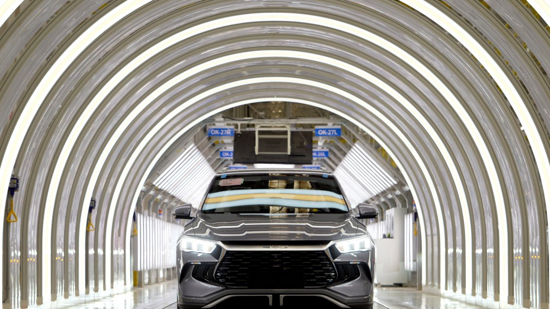 China ya fabrica más de 10 millones de vehículos eléctricos al año