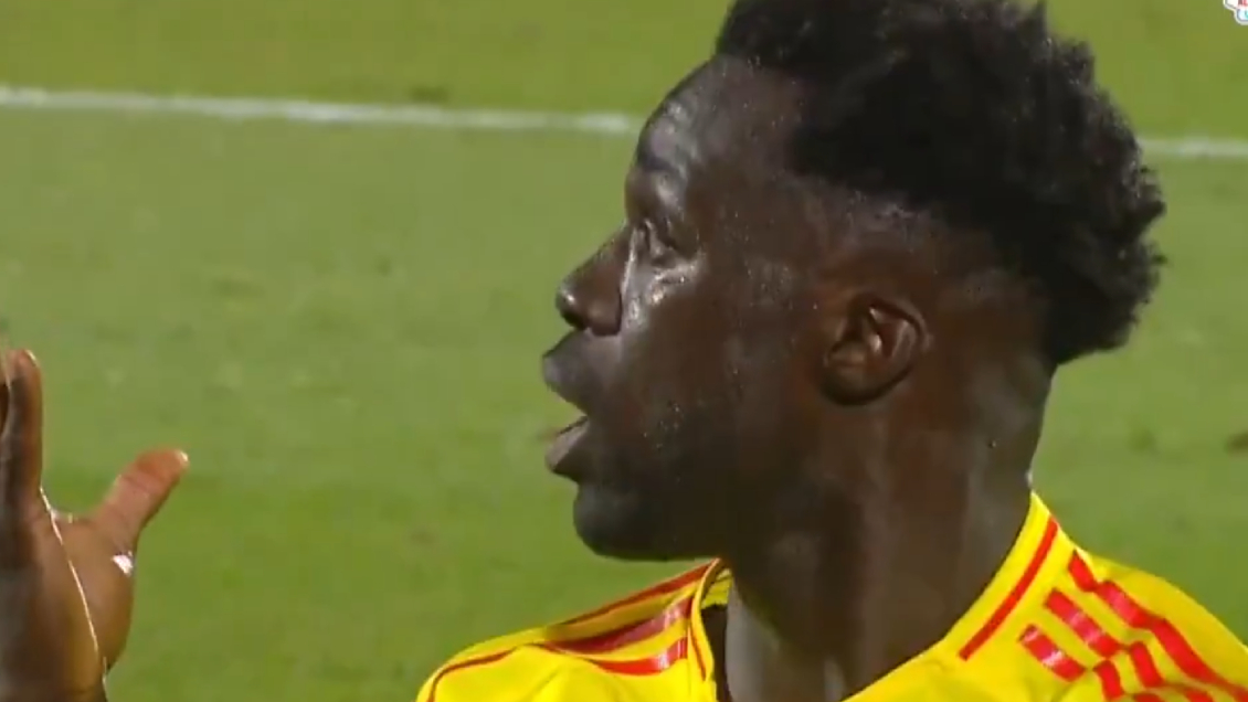 [VIDEO] Davinson Sánchez marcó en propia puerta el 1-1 entre Uruguay y Colombia