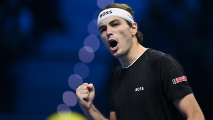   Taylor Fritz jugará por el título de las Finales ATP tras derrotar a Zverev 