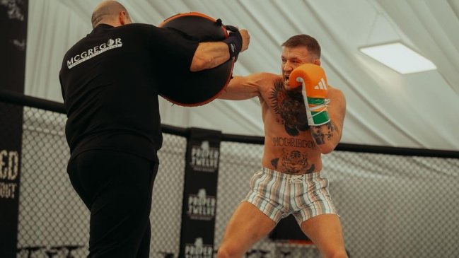 La defensa de McGregor y de la mujer que lo acusó de violación presentaron alegatos finales