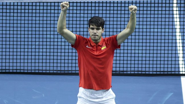 Alcaraz salió al rescate de Nadal e igualó la serie para España ante Países Bajos
