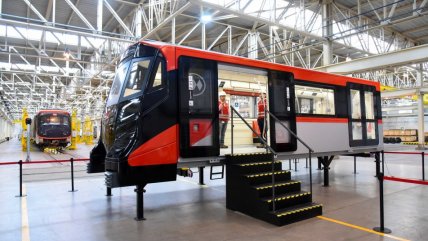   Maqueta a escala real: Metro presenta el modelo de tren que ocupará en la Línea 7 