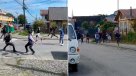 Comerciantes grabaron masiva pelea de adolescentes en Quellón