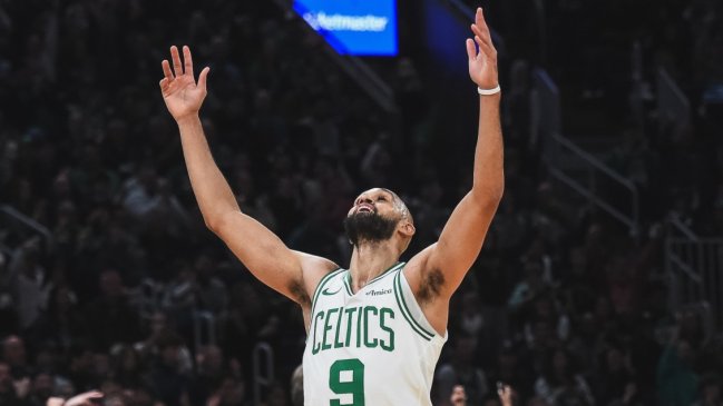 Los Celtics sufrieron ante los Wolves para encadenar su quinto triunfo seguido