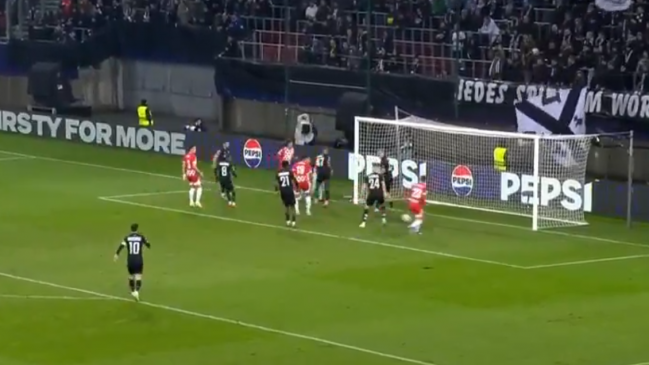 [VIDEO] Era más fácil fallar: Jugador de Girona se perdió una insólita oportunidad de gol