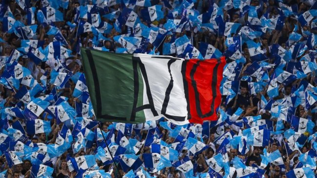 Alcalde de Roma negó que hinchada de Lazio sea antisemita tras prohibición de viajar a Ámsterdam